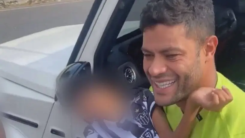 VIDEO: Hulk tiene un hermoso detalle con niño que sufre de discapacidad