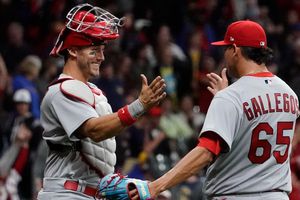 Giovanny Gallegos: Mexicano consiguió su segundo salvamento de la campaña con los Cardinals