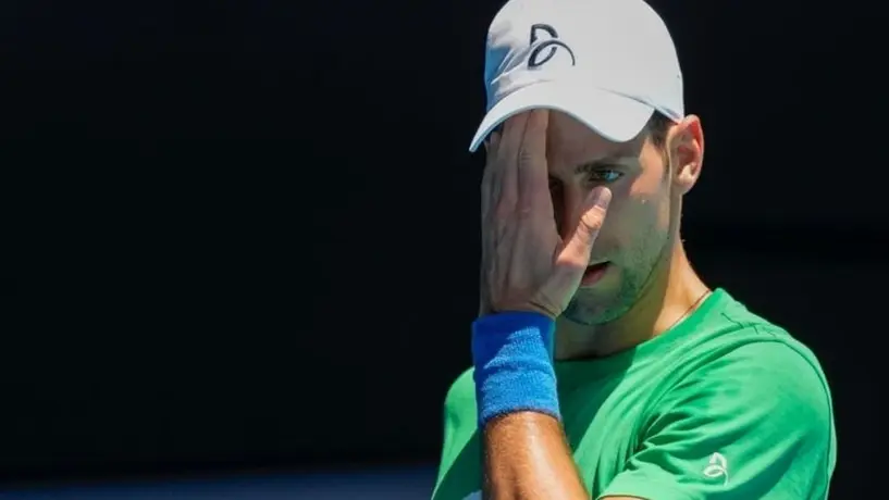 Fans de Djokovic se mezclaron con antivacunas para manifestar en Australia
