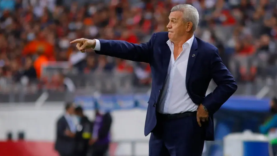 Javier Aguirre criticó sistema de competencia de la Liga MX: "Afuera lo ven mal"