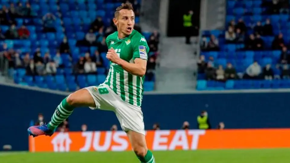Andrés Guardado: El 'Principito' superó lesión y se reintegra a entrenamientos del Betis