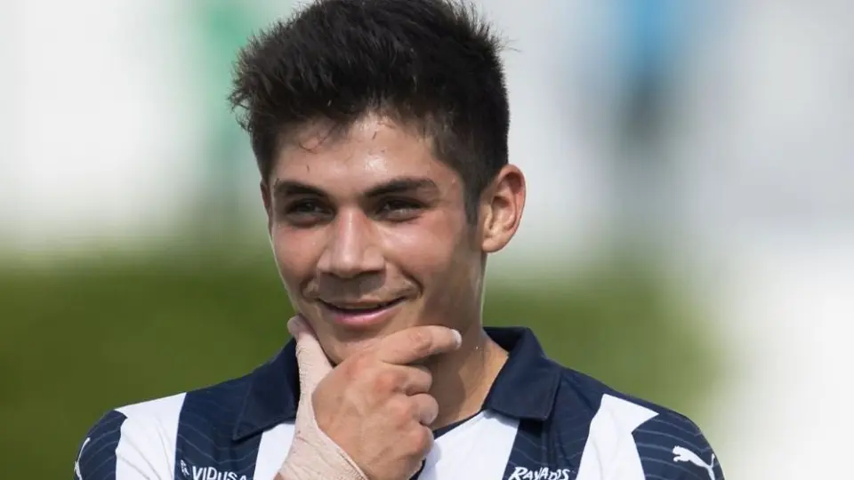 León: Platanito presentó el fichaje de Alfonso Alvarado con La Fiera