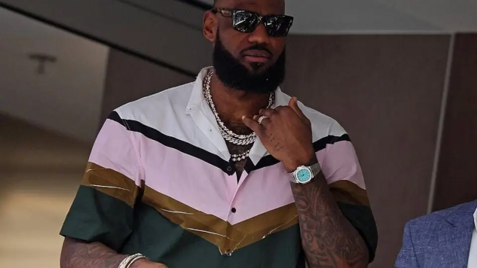 LeBron James: Presumió reloj de 6.5 mdd en el Super Bowl LVI