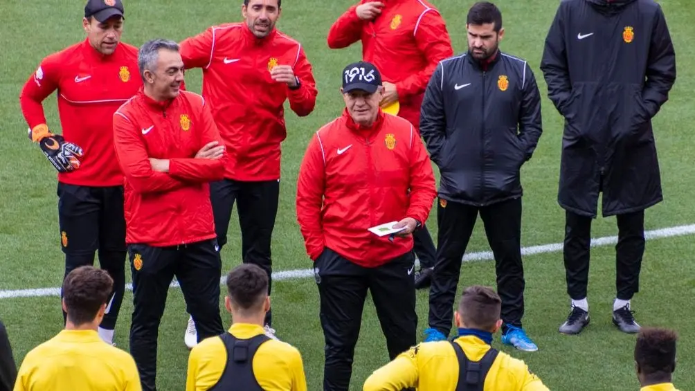 Javier Aguirre en el entrenamiento del Mallorca | EFE