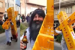 Video: Hombre cargó cruz hecha de cajas de cerveza