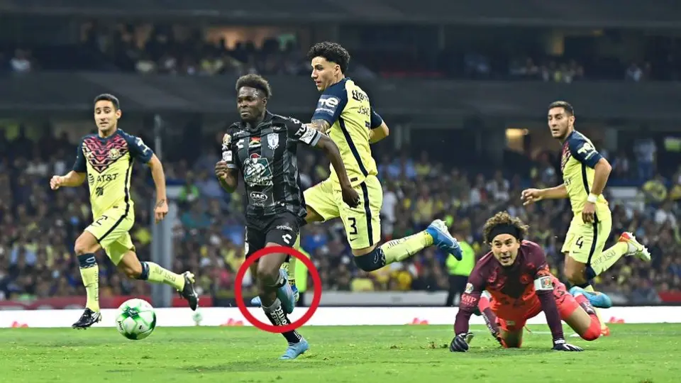 América: Bruno Valdez reconoció "roce" en penal de Jorge Sánchez sobre Avilés Hurtado