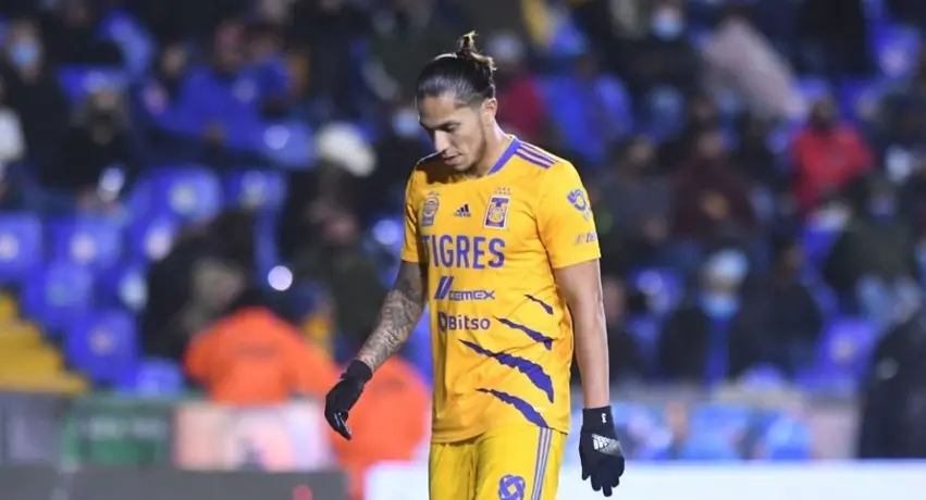 Carlos Salcedo: Se despidió de la afición de Tigres con emotivo video en redes