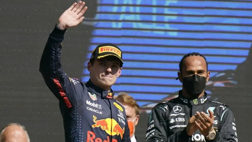 Lewis Hamilton: 'Max Verstappen es demasiado agresivo; siempre hay abusivos'