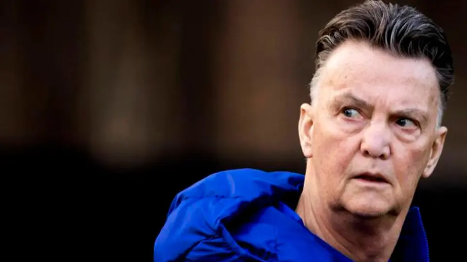 Van Gaal, positivo por Covid-19 y se pierde partidos de Países Bajos