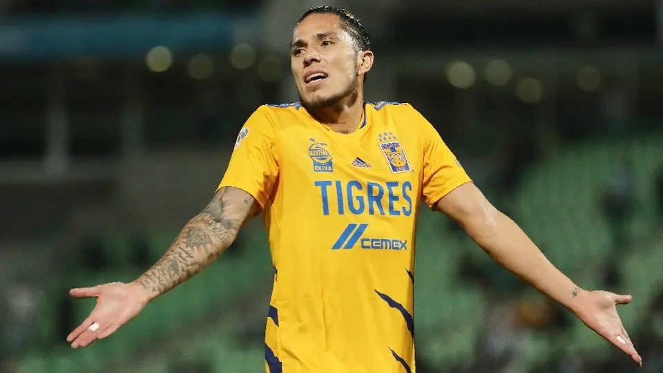 Carlos Salcedo: Dejaría la Liga MX para emigrar a la MLS con el Toronto FC
