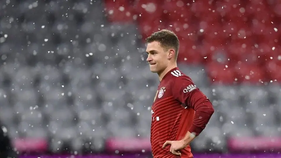 Ministro de Sanidad alemán se ofreció a vacunar personalmente a Joshua Kimmich