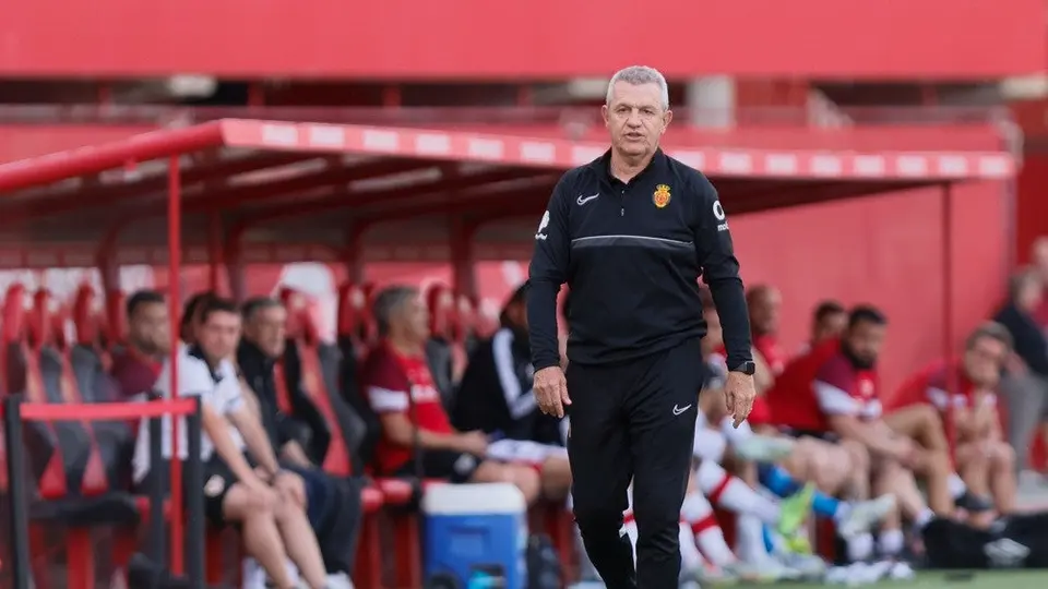 Javier Aguirre: 'El partido ante Osasuna define el futuro del club'