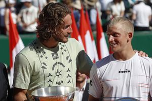 Tsitsipas: Ganó el Masters de Montecarlo y despertó del sueño a Davidovich