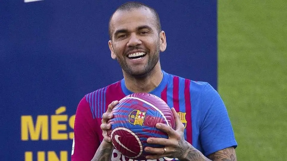 Dani Alves sobre crisis del Barcelona: 'Somos muy resilientes, representamos al Barça'