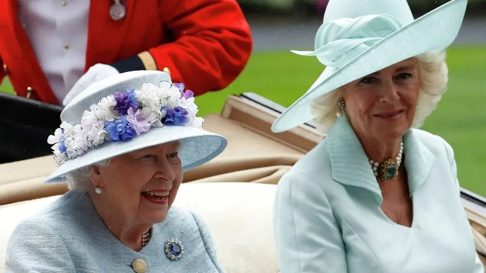 Isabel II: Expresó su deseo de que Camila de Cornualles sea 'reina consorte'