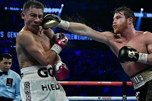 Canelo Álvarez y Eddy Reynoso reabrieron las puertas a una tercera pelea vs Golovkin