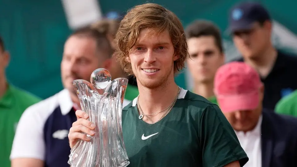 ATP de Belgrado: Andrey Rublev superó a Novak Djokovic y ganó el torneo