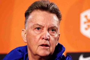 Louis Van Gaal: Mundo del futbol envió mensajes de fuerza al DT tras anunciar que tiene cáncer