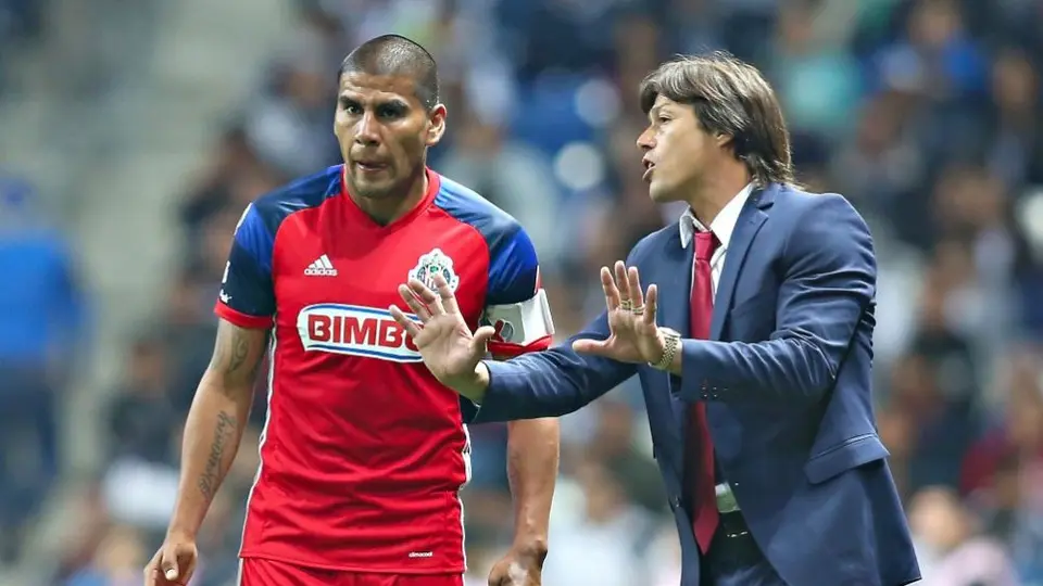 Carlos Salcido sobre Almeyda: 'Nunca había visto a un entrenador así'