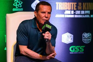 Video: JC Chávez le 'hizo el feo' a un reportero por preguntar en inglés: 'En español wey'