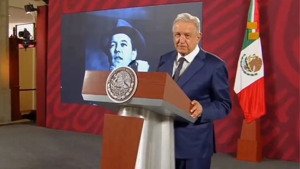AMLO: ¿Por qué el presidente puso 'Amor y Control' durante la mañanera?