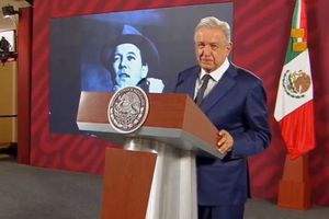 AMLO: ¿Por qué el presidente puso 'Amor y Control' durante la mañanera?