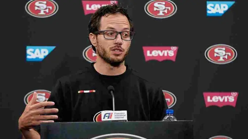 NFL: Mike McDaniel, nuevo entrenador en jefe de los Miami Dolphins