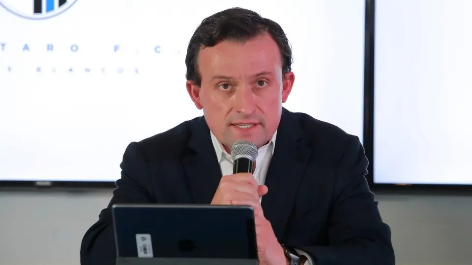 Liga MX: Cámara de Diputados planea convocar a Mikel Arriola tras violencia en Querétaro
