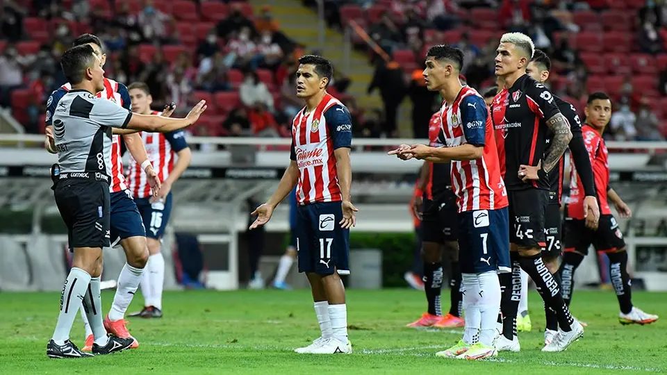 Quirarte: ‘Clásico Tapatío es una Guerra Civil, aunque TV promociona más el Nacional’