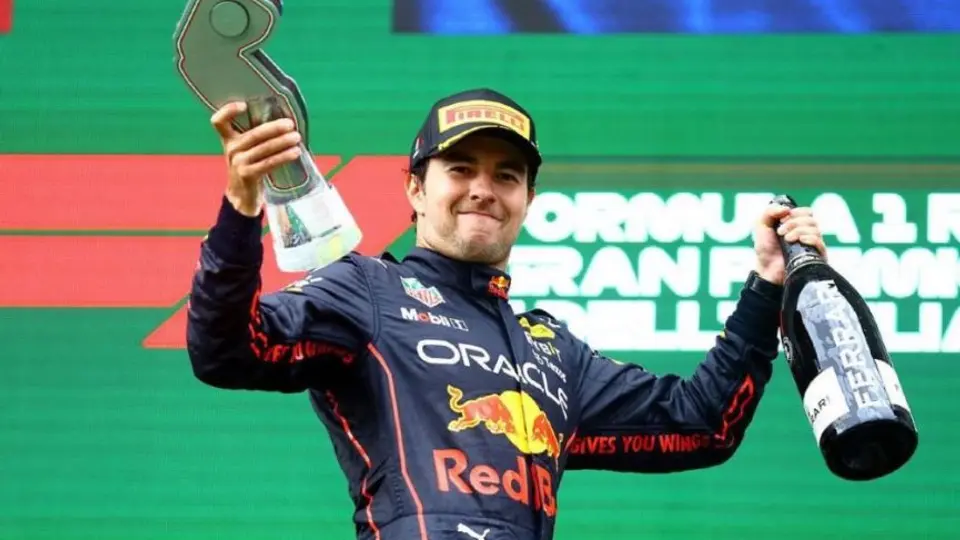 Mario Domínguez sobre Checo: 'Está en posición de pelear por ser piloto uno de Red Bull'