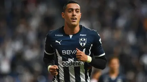Funes Mori habría insultado a agentes aduanales en su llegada a México
