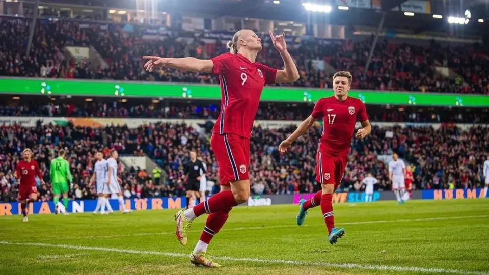 Haaland volvió a anotar y Noruega vence a Eslovaquia en amistoso