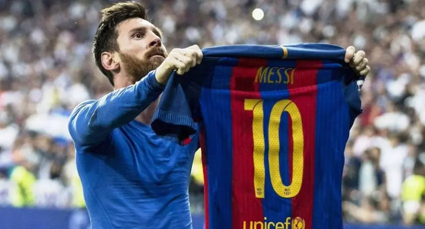 Lionel Messi: Jersey del gol 500 de la Pulga fue vendida en medio millón de dólares