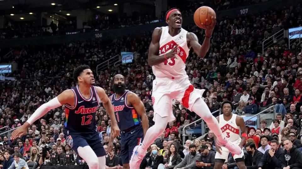NBA: Raptors se mantuvo con vida al vencer en el cuarto a los 76ers