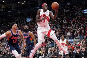 NBA: Raptors se mantuvo con vida al vencer en el cuarto a los 76ers