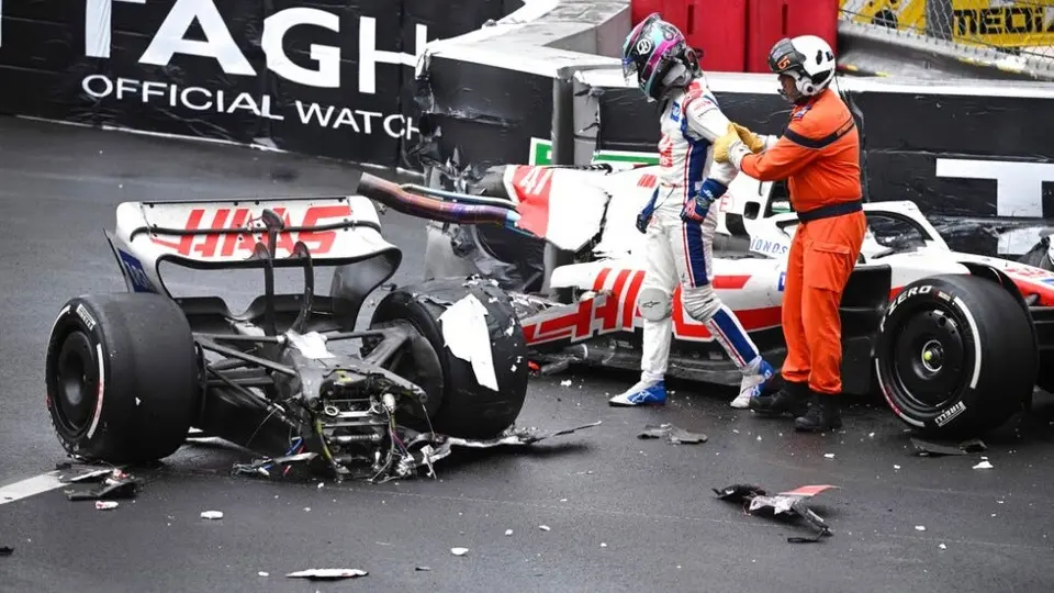 Video: Mick Schumacher, su monoplaza se partió a la mitad y el piloto salió ileso