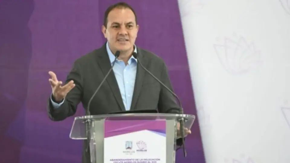 Cuauhtémoc Blanco, en polémica tras foto con presuntos narcotraficantes en Morelos