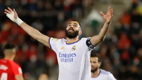 Real Madrid: Benzema se recuperó de su lesión y está disponible para jugar