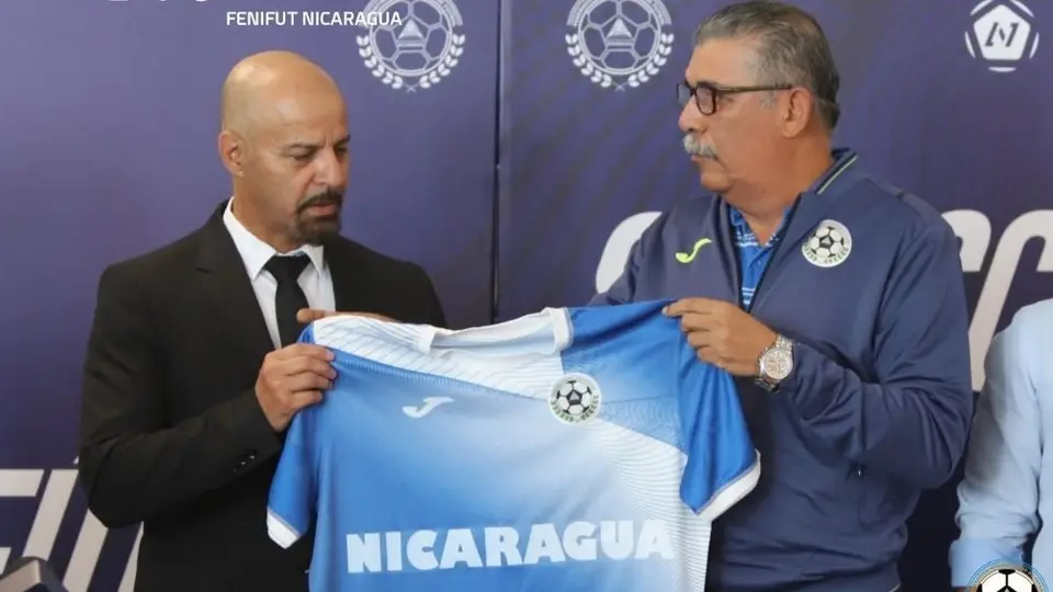 Fantasma Figueroa agradeció a México durante su presentación como DT de Nicaragua