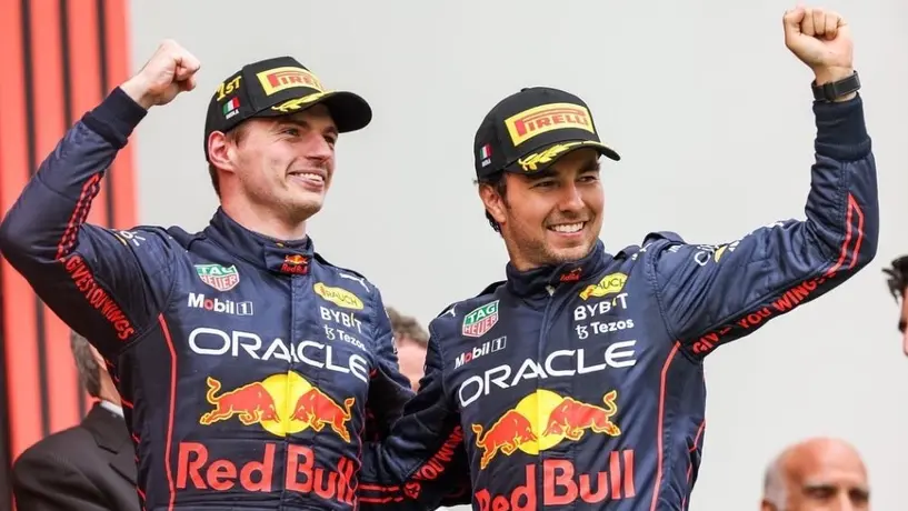 Checo Pérez: Verstappen aprobó eventual renovación de contrato del mexicano con Red Bull
