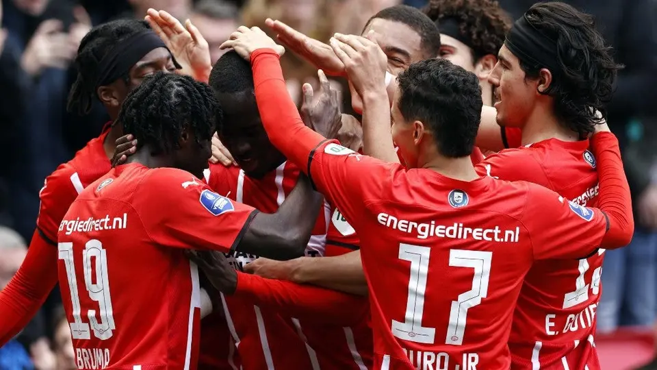 Erick Gutiérrez: PSV saca la victoria ante RKC Waalwijk en la Eredivisie
