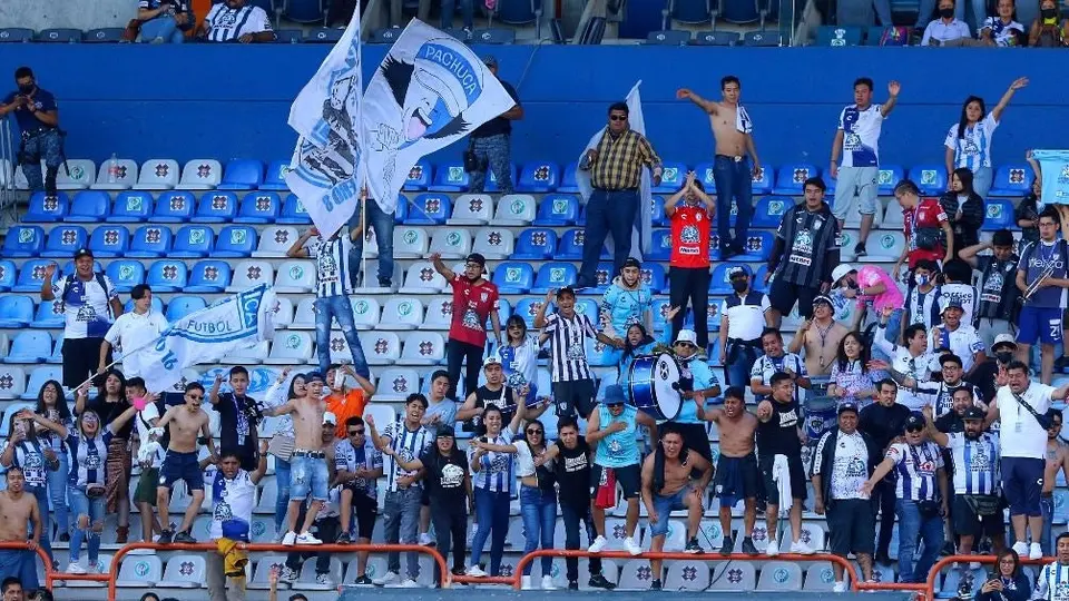 Pachuca: Integrantes de la porra de Tuzos agredieron a aficionados de Rayados