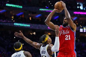 NBA: Joel Embiid ganó el título anotador, el pívot contiende al JMV