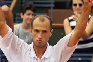 Extenista ucraniano se unió a la guerra ante Rusia para defender a su país