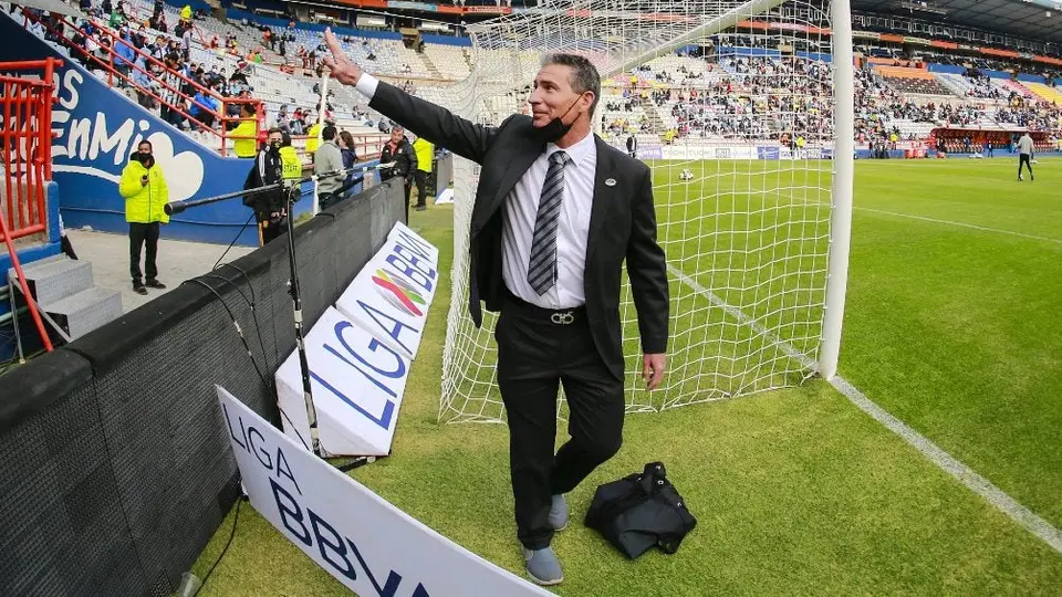 Yayo de la Torre: 'En este momento pesa más la playera de Chivas que la de Cruz Azul'