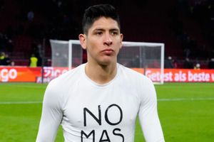 Edson Álvarez: Mostró playera 'No más violencia' tras campal en el Querétaro vs Atlas