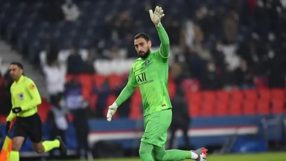 Fabien Barthez: 'Tener a Donnarumma y a Navas no le sirve al PSG'