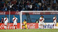 Uruguay vs Perú: Indignación peruana por la polémica jugada que no se revisó en el VAR
