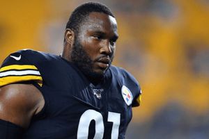 NFL: Stephon Tuitt, ala defensiva de los Steelers, anunció su retiro