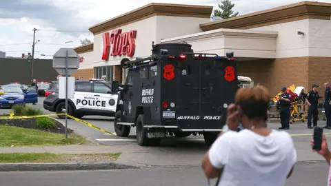 Estados Unidos: Tiroteo en Nueva York dejó 10 personas muertas